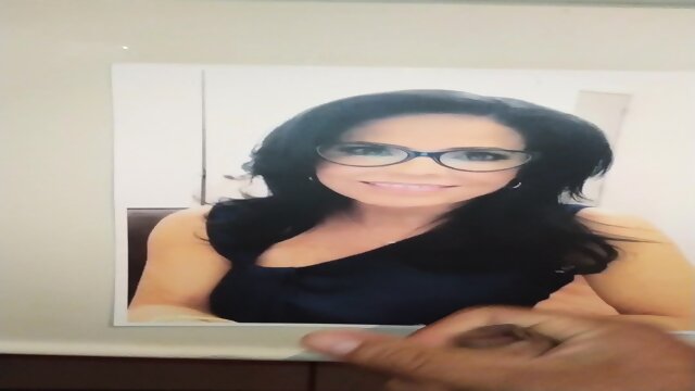 Tribute Cum Hannia novell