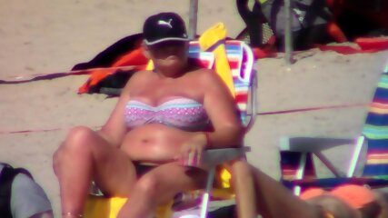 2022 Bikini Beach Girls Videos Vol-1535