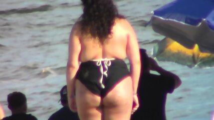 2022 Bikini Beach girls videos vol-1586
