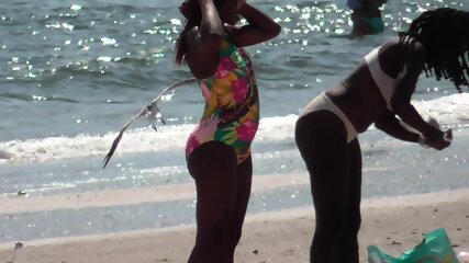 2022 Bikini Beach girls videos vol-1621