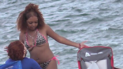 2022 Bikini Beach girls videos vol-1713