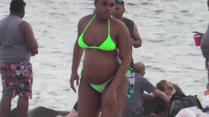2022 Bikini Beach girls videos vol-1802