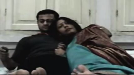 DESI KODAIKANAL COUPLE ON HONEYMOON