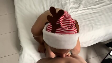 Sexy Girl Sucking Cock In Santa Claus Christmas Hat, DEEP BLOWJOB, Cum Face