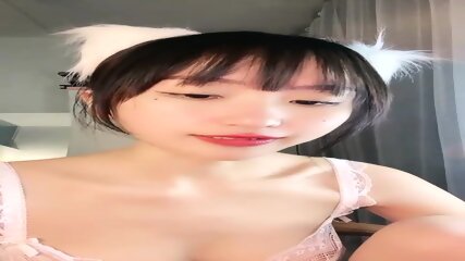 white body 18