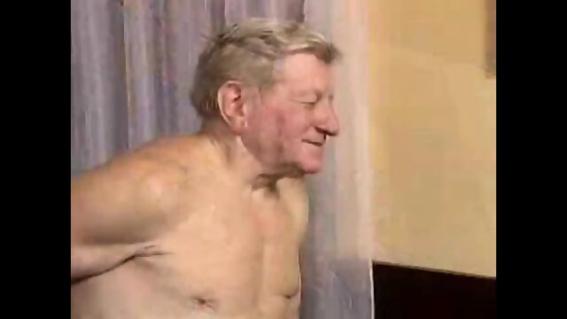 111112 - Screenshot 8 of 15 - Blowjob