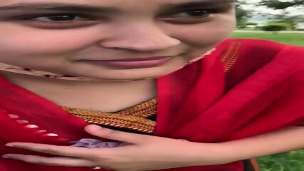 Desparate dehati bhabhi sucking dick outdoors.mp4