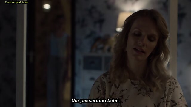 Hatching - Legendado PT/BR
