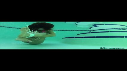 underwater drowning, homemade, Girl Hot, bdsm