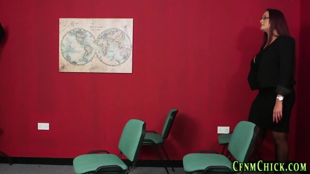 Cfnm milf and teen tugging