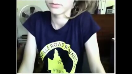 webcam girl gets naked