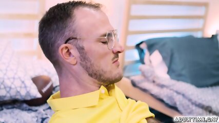 Christian Wilde Fucked His Stepson Classmate Asher Day