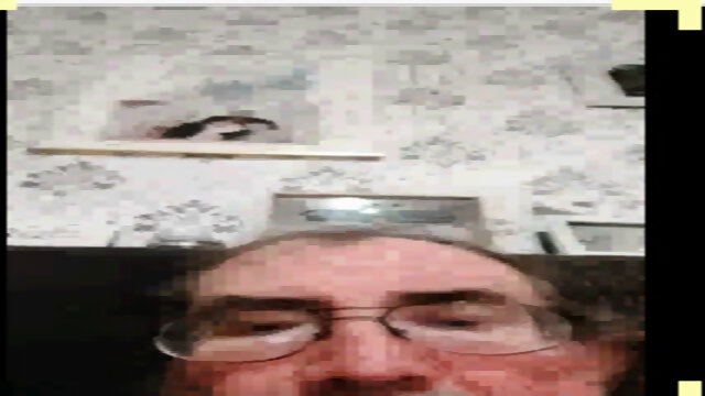 Masturbation d'un homme agÃ©e
