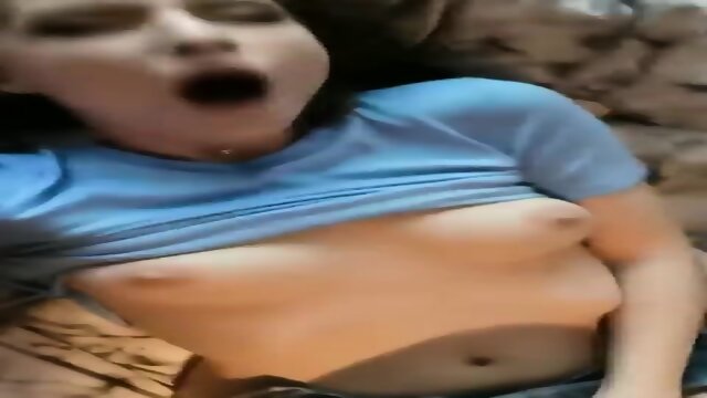 Lesbian Tongue Fucks 187