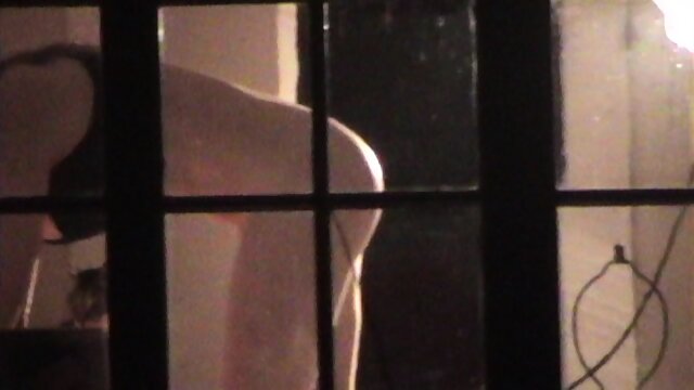 Nice Ass in Window 1/15