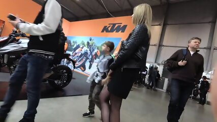 Candid Legs At Motor Show