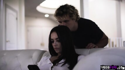 Sophia Burns Seduced Robby Echo To An Intense Sex