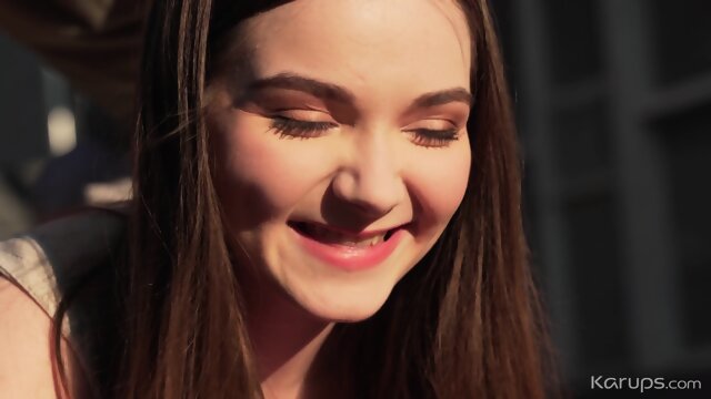 SIMONA PURR – HONEY TEEN