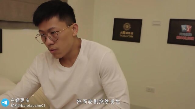 Forced beautiful doctor to give me sexual therapy with pussy