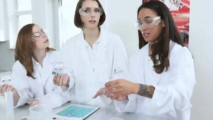 Orgy After Chemistry Class Deepthroat French Big Cock Teen