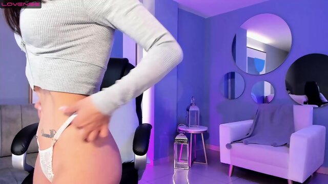 Leila Carteer Latin Big Tits