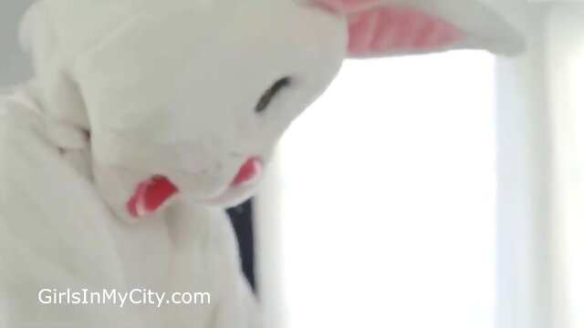 stepdaughter  that mom prey on easter bunny's cock and cum