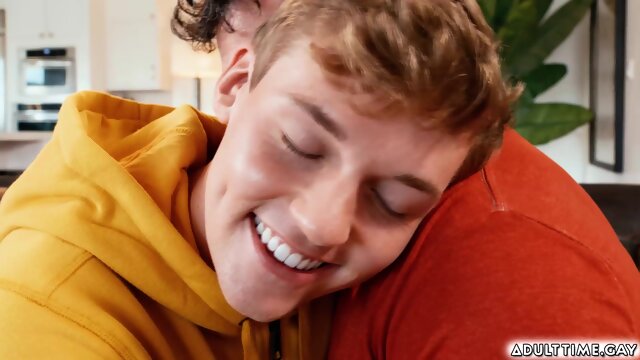 Twink Jack Bailey had threesome sex with the DILFs