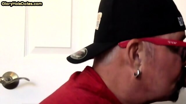 Gloryhole DILF sucking cock at home in homemade closeup