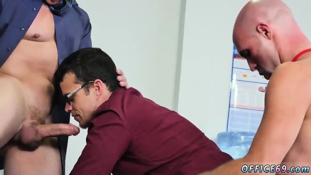 Adult man first gay sex video Does bare yoga motivate more than roasting people?