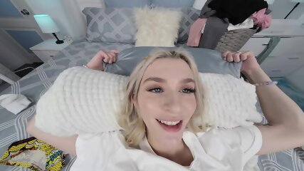 VR Porn, 60 fps, blonde, 4k ultra hd, Emma Rosie