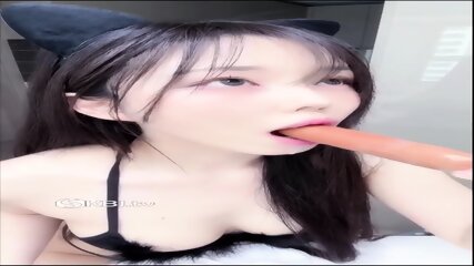 korean, blowjob, KBJ imagines sucking dick, webcam