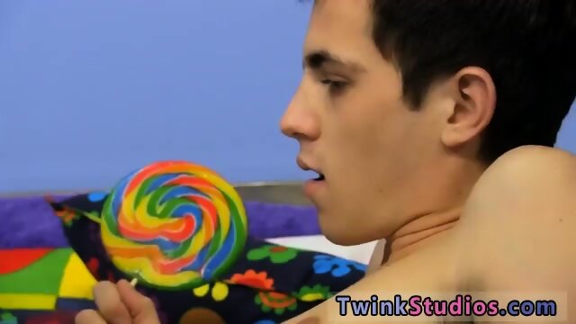 Gay sex hunk oily filipino Conner Bradley has to get back to work, but real life