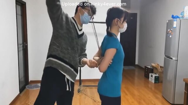 驷马chinese bondage in whita socks