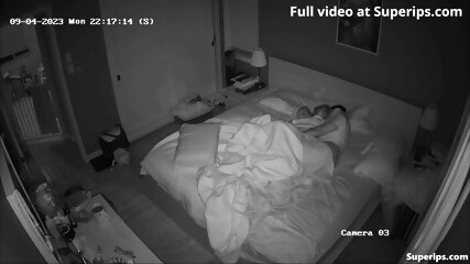 IPCAM – British Couple Fucks Hard In Their Bed