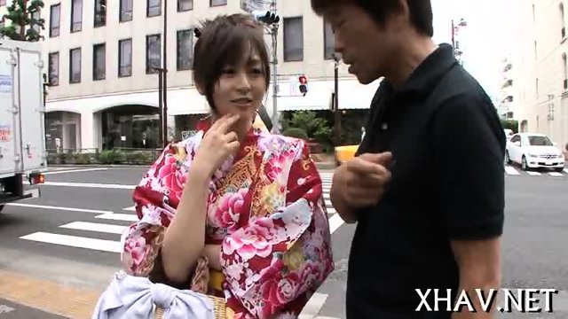 Threesome with one Asian wet pussy