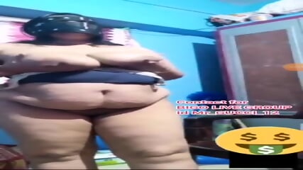 RESHMA_21 Strip chat Model Whatsapp Showing Face Flash And Full Nude
