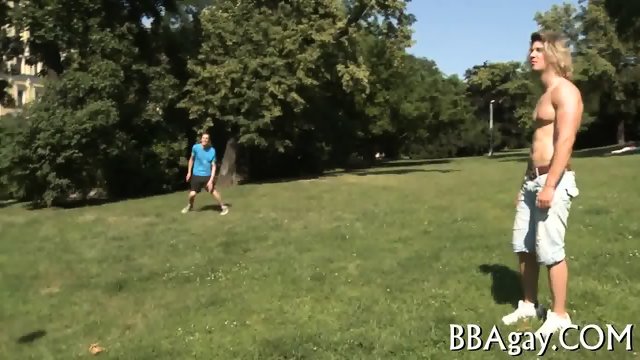 Arousing blowjob with studs
