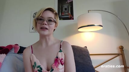 Ersties - Pearl Is From The USA And Loves Masturbating