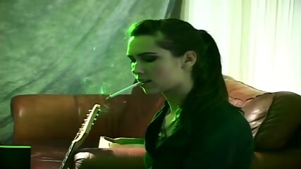Natashka Smoking Fetish 120s Dangling While Playing Piano And Guitar