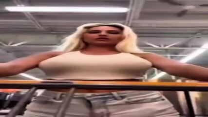 Amateur big ass big tits blonde magic nude