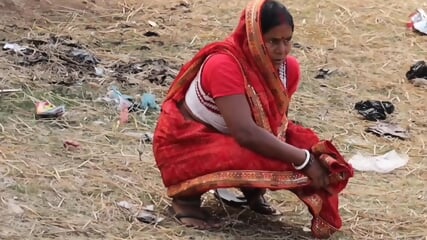Mujeres Indias Desi Village Abren Meando