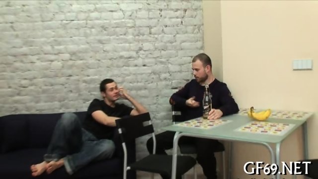 Teen having threesome