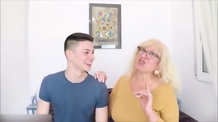 Granny Wants Her Not Nephews Dick Inside Pussy